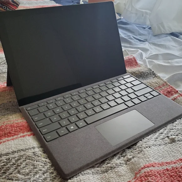 Surface Pro 7